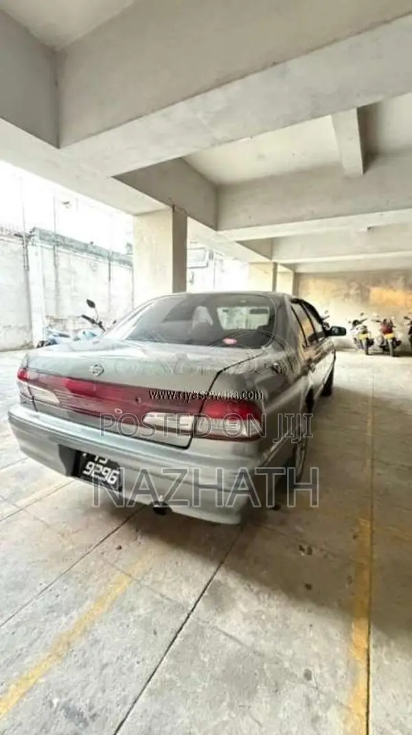 Nissan Cefiro A31 1993 Car (Used)