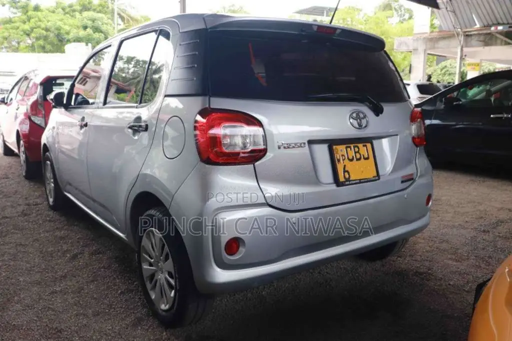 Toyota Passo 2017 Car (Used)