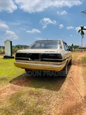 Toyota Corona 1985 Car (Used)