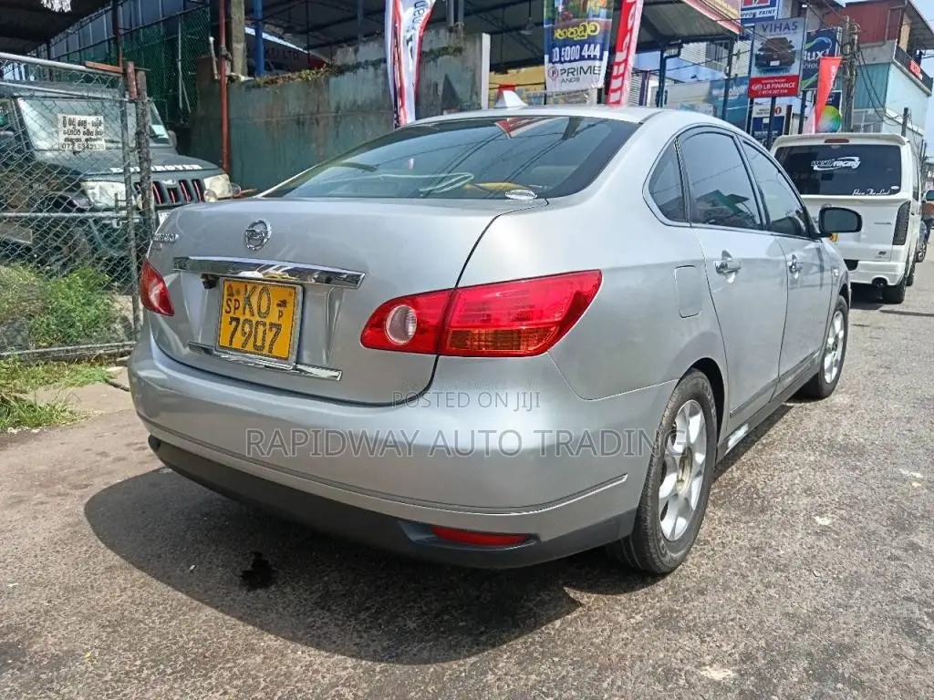 Nissan Bluebird 2011 Car (Used)