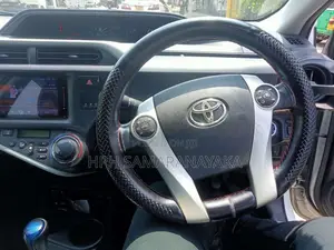 Toyota Aqua 2014 Car (Used)