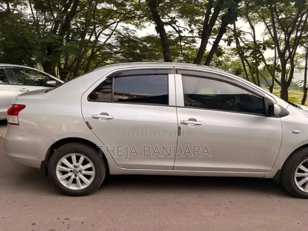 Toyota Yaris 2008 Car (Used)