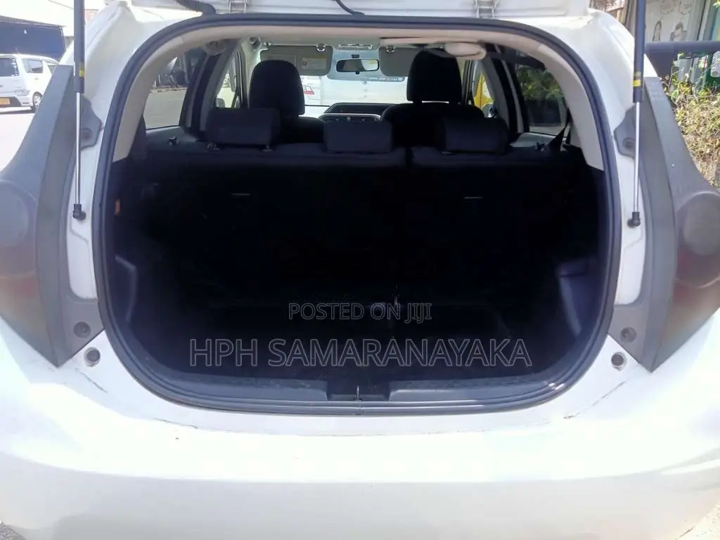 Toyota Aqua 2014 Car (Used)
