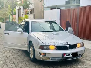 Mitsubishi Galant 2000 Car (Used)