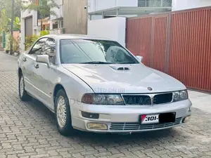 Mitsubishi Galant 2000 Car (Used)
