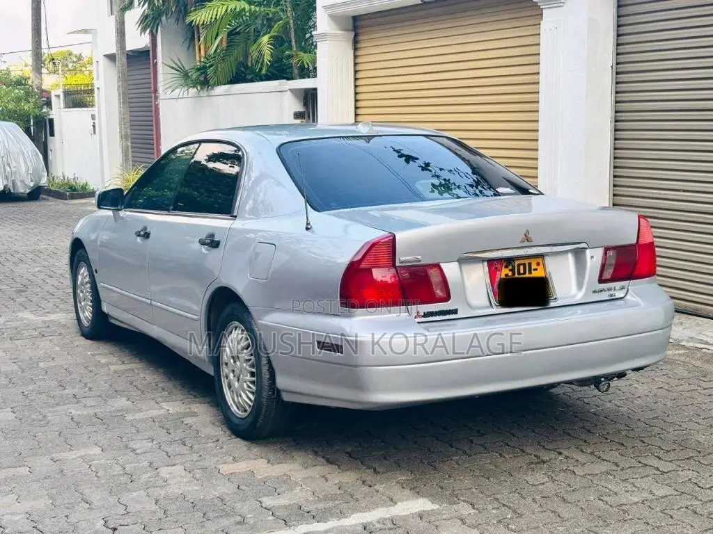Mitsubishi Galant 2000 Car (Used)