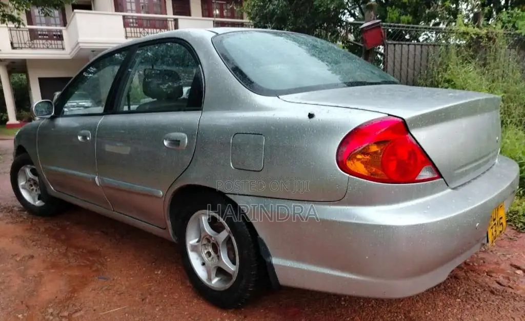 Kia SPECTRA JY- 2002 Car (Used)