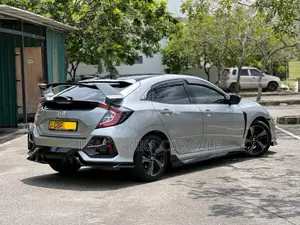 Honda Civic Ex Tech Pack 2018 Car (Used)