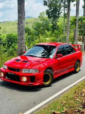 Mitsubishi Lancer 2000 Car (Used)