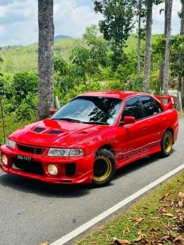 Mitsubishi Lancer 2000 Car (Used)