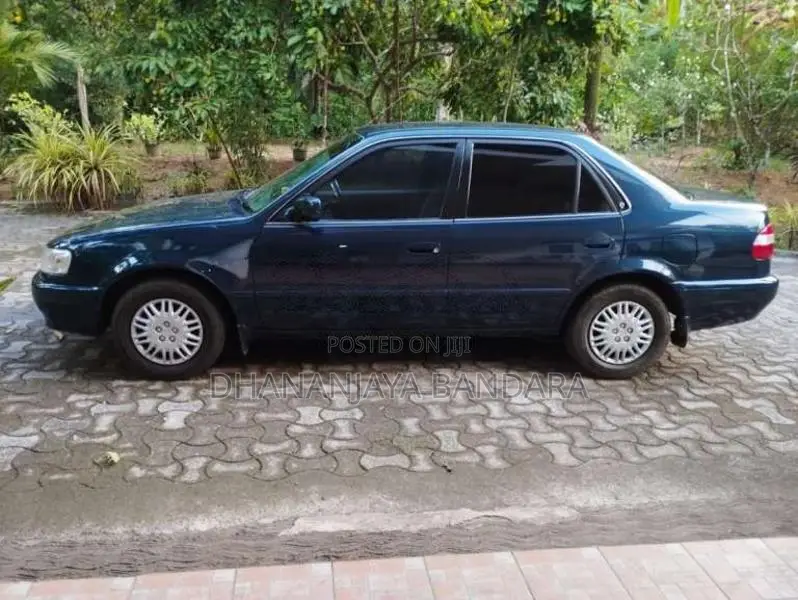 Toyota 110 1999 Car (Used)