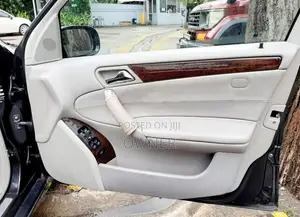 Mercedes-Benz C180 2006 Car (Used)