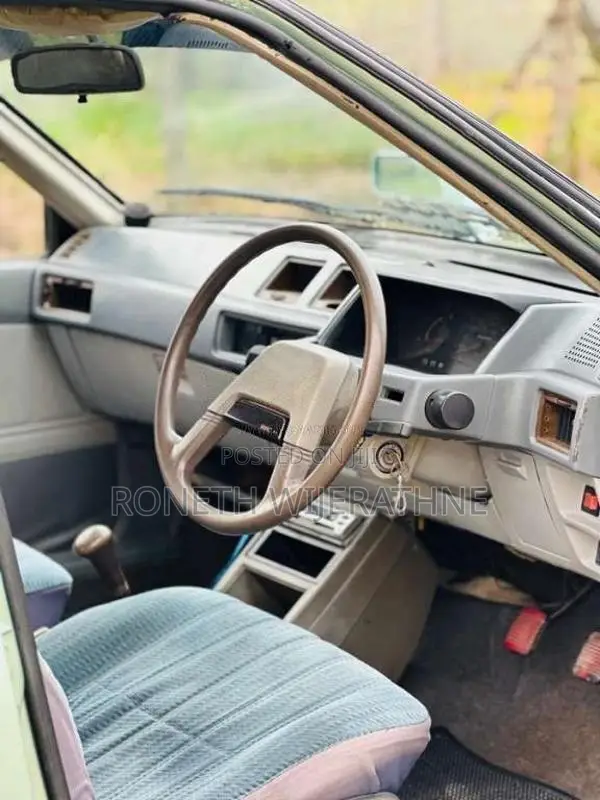 Mitsubishi C12 1986 Car (Used)