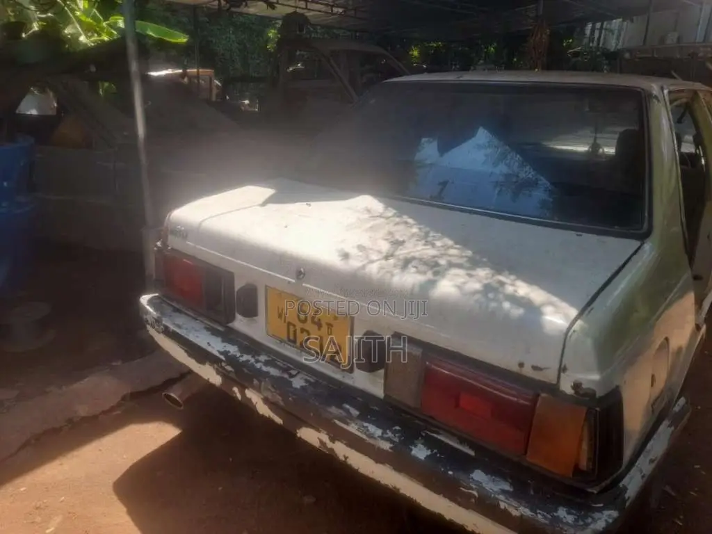 Nissan B11 1989 Car (Used)