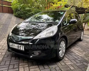 Honda Fit XH Fine Style Navi Premium 2013 Car (Used)