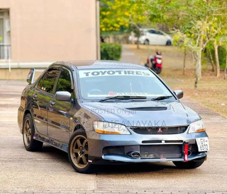 Mitsubishi Lancer Cs1 2001 Car (Used)