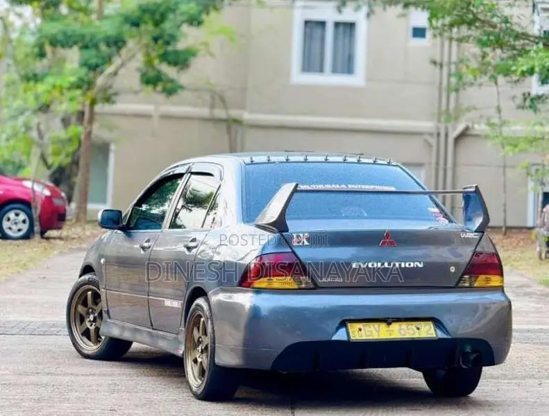 Mitsubishi Lancer Cs1 2001 Car (Used)