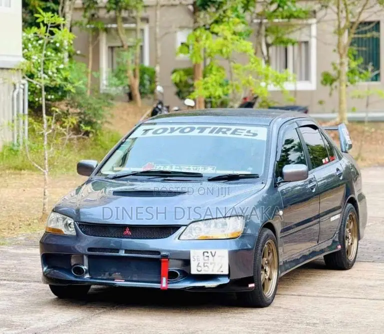 Mitsubishi Lancer Cs1 2001 Car (Used)