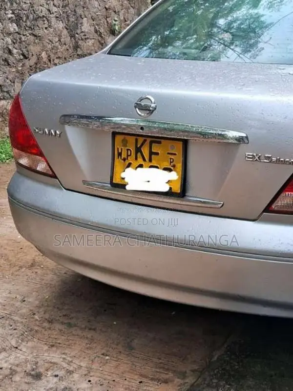 Nissan N17 2007 Car (Used)