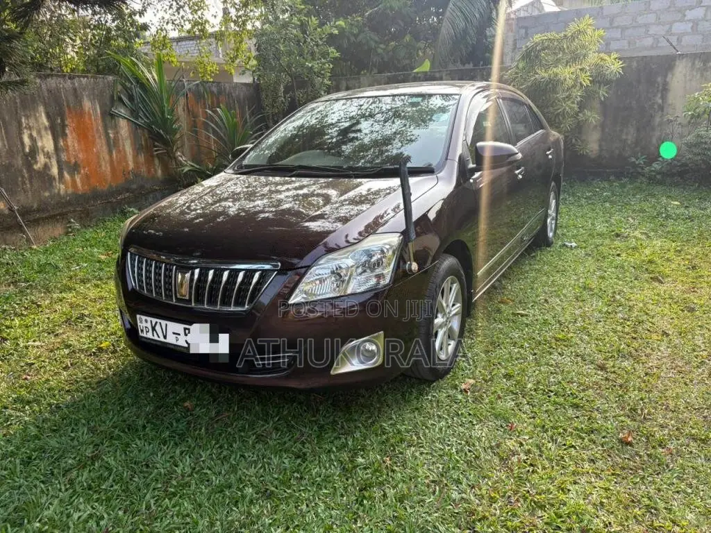 Toyota Premio 2013 Car (Used)