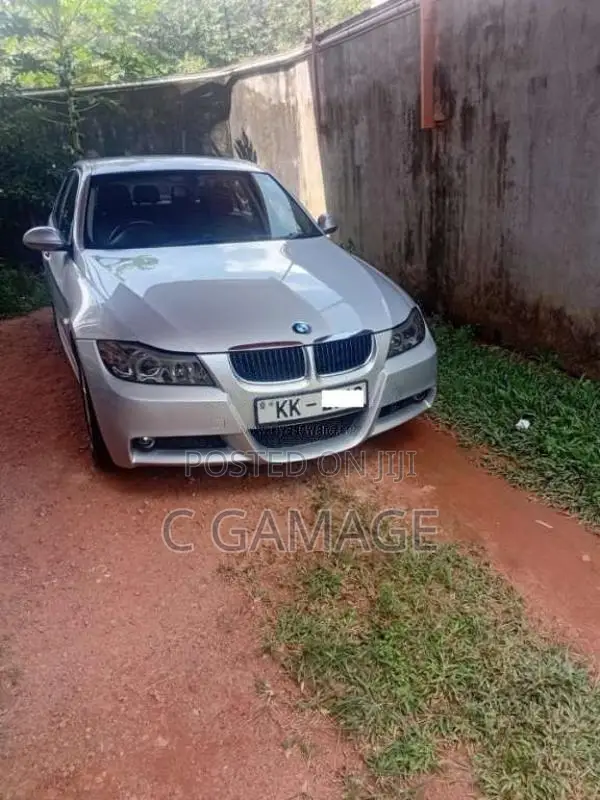 BMW 320i 2008 Car (Used)