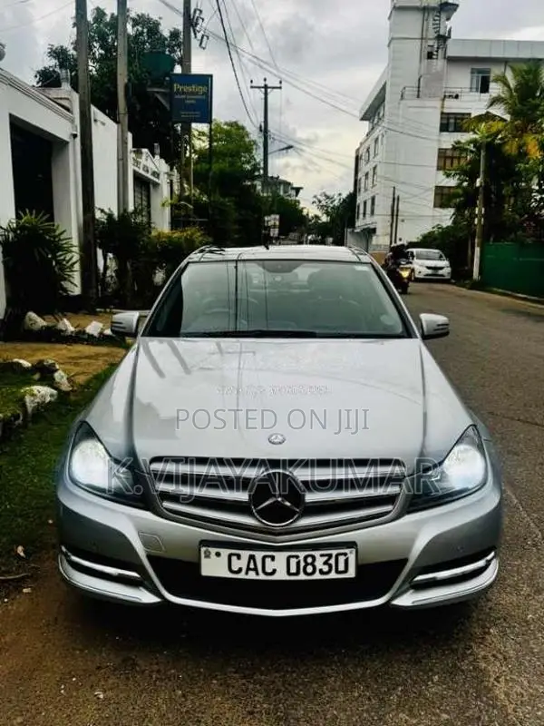 Mercedes-Benz C180 2012 Car (Used)