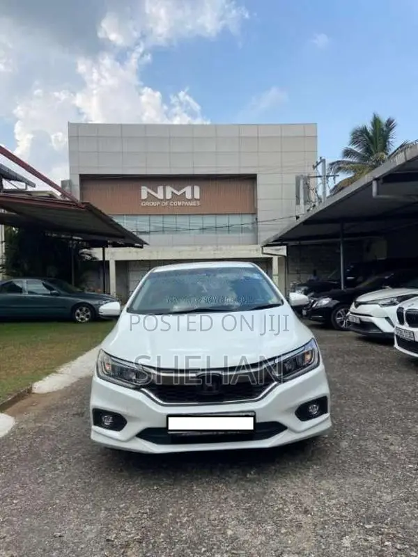 Honda Grace 2014 Car (Used)