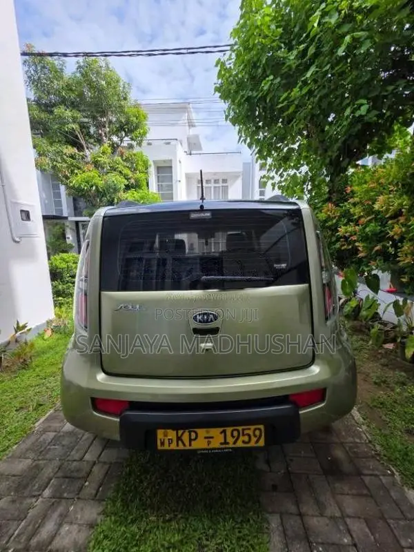 Kia Soul 2011 Car (Used)