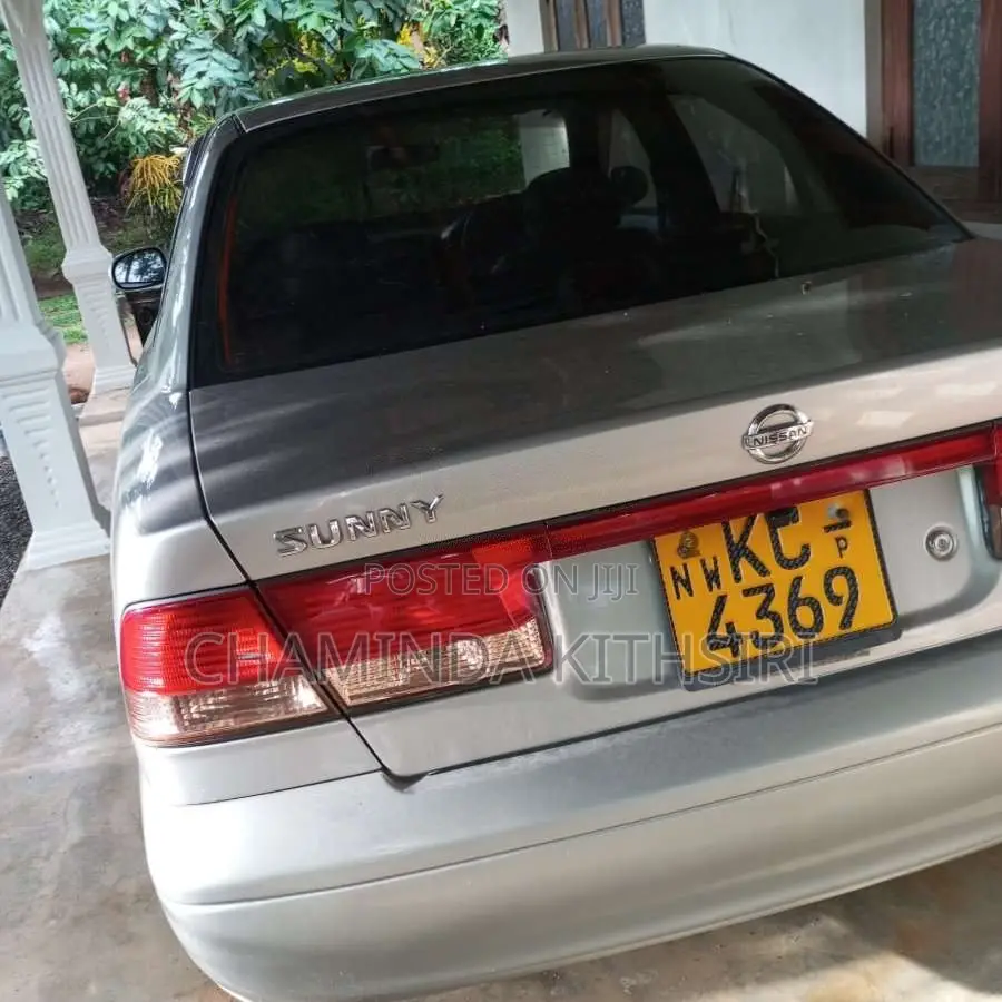 Nissan FB15 2003 Car (Used)