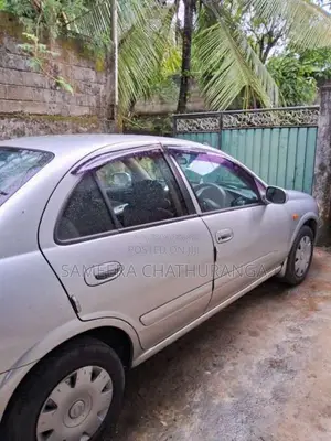 Nissan N17 2007 Car (Used)