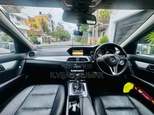 Mercedes-Benz C180 2012 Car (Used)