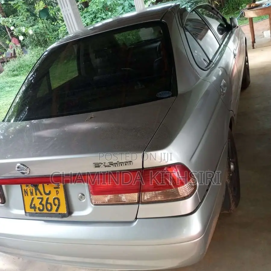 Nissan FB15 2003 Car (Used)