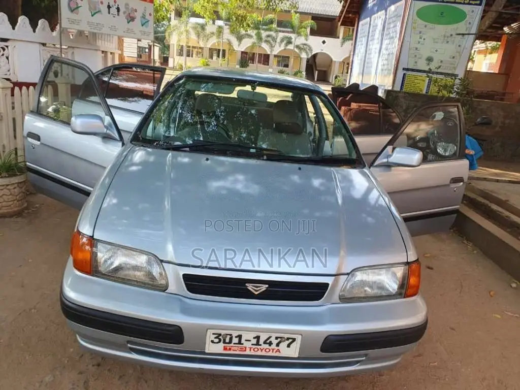 Toyota Corsa 1996 Car (Used)