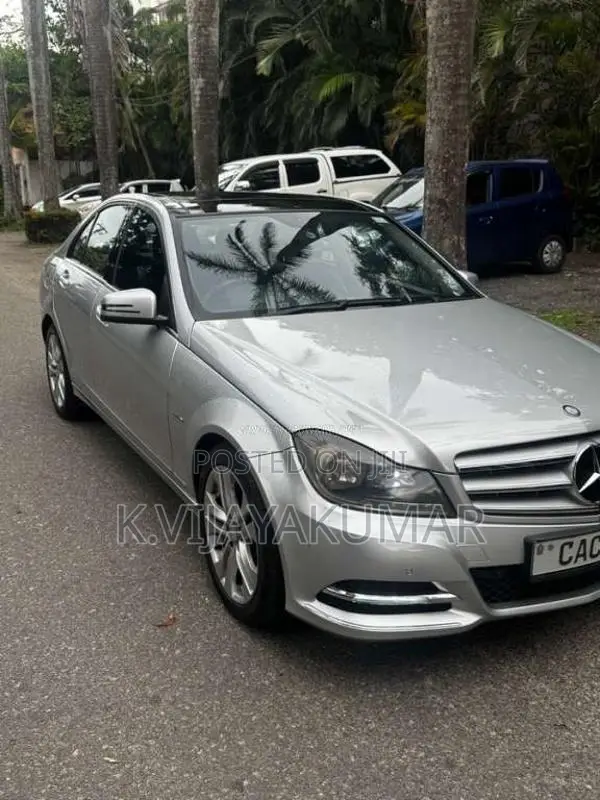 Mercedes-Benz C180 2012 Car (Used)