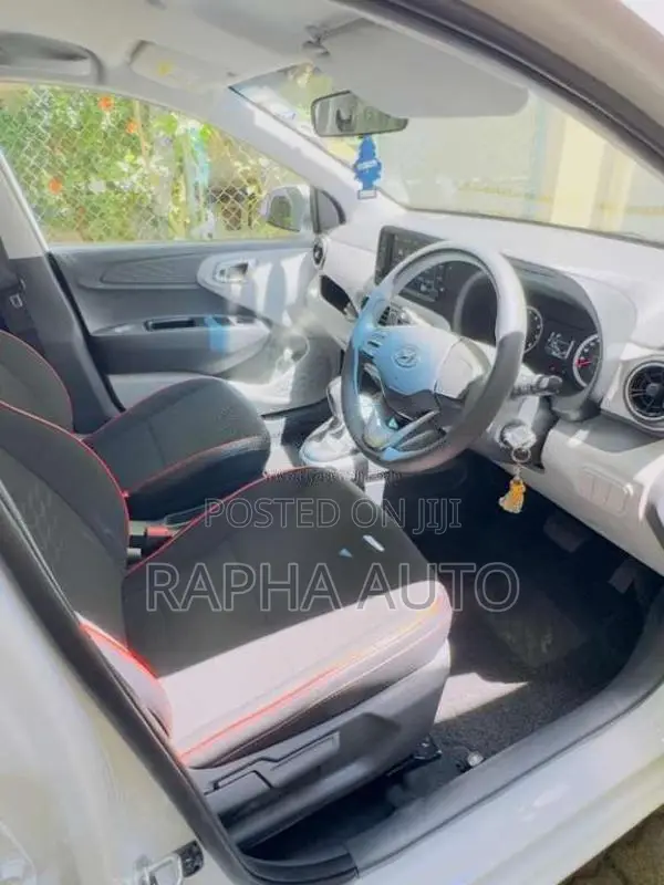 Hyundai Grand I10 2023 Car (Used)