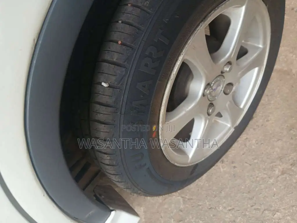 Suzuki Swift 2002 Car (Used)