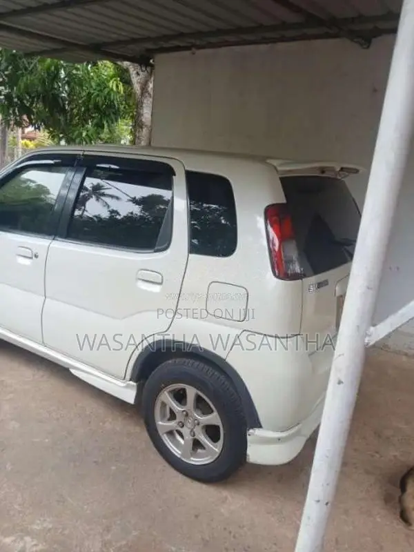 Suzuki Swift 2002 Car (Used)