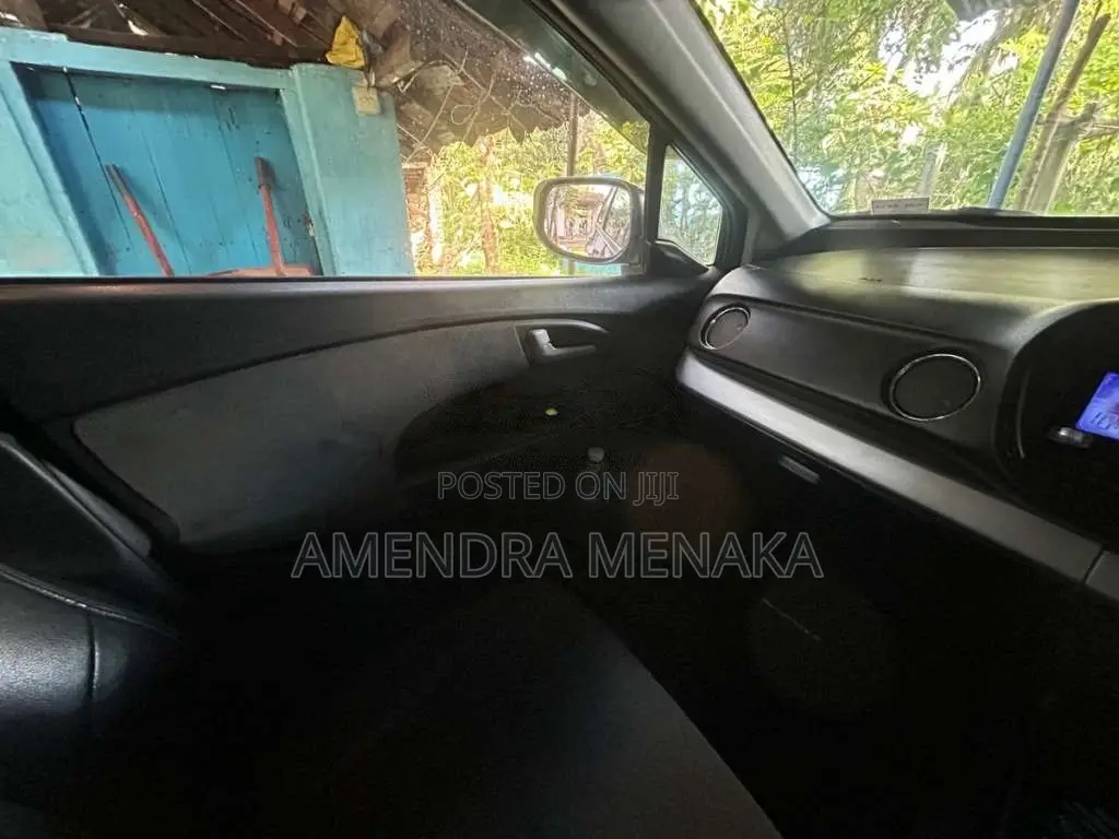 Honda Insight Ze3 2015 Car (Used)