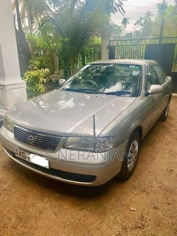 Nissan FB15 2002 Car (Used)