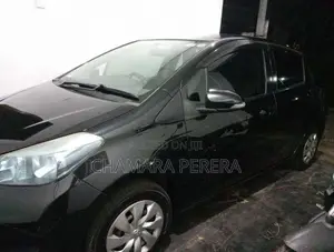 Toyota Vitz 2012 Car (Used)