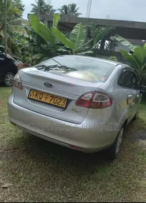 Ford Fiesta 2011 Car (Used)