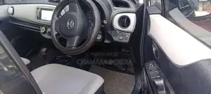Toyota Vitz 2012 Car (Used)