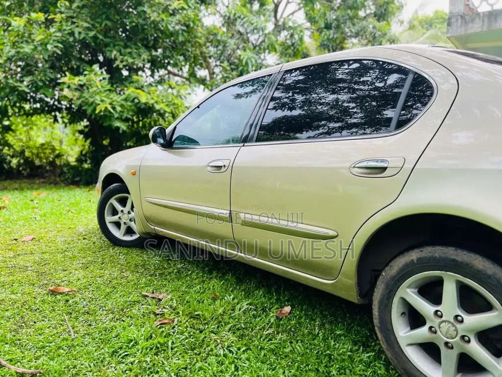 Nissan Cefiro 2000 Car (Used)
