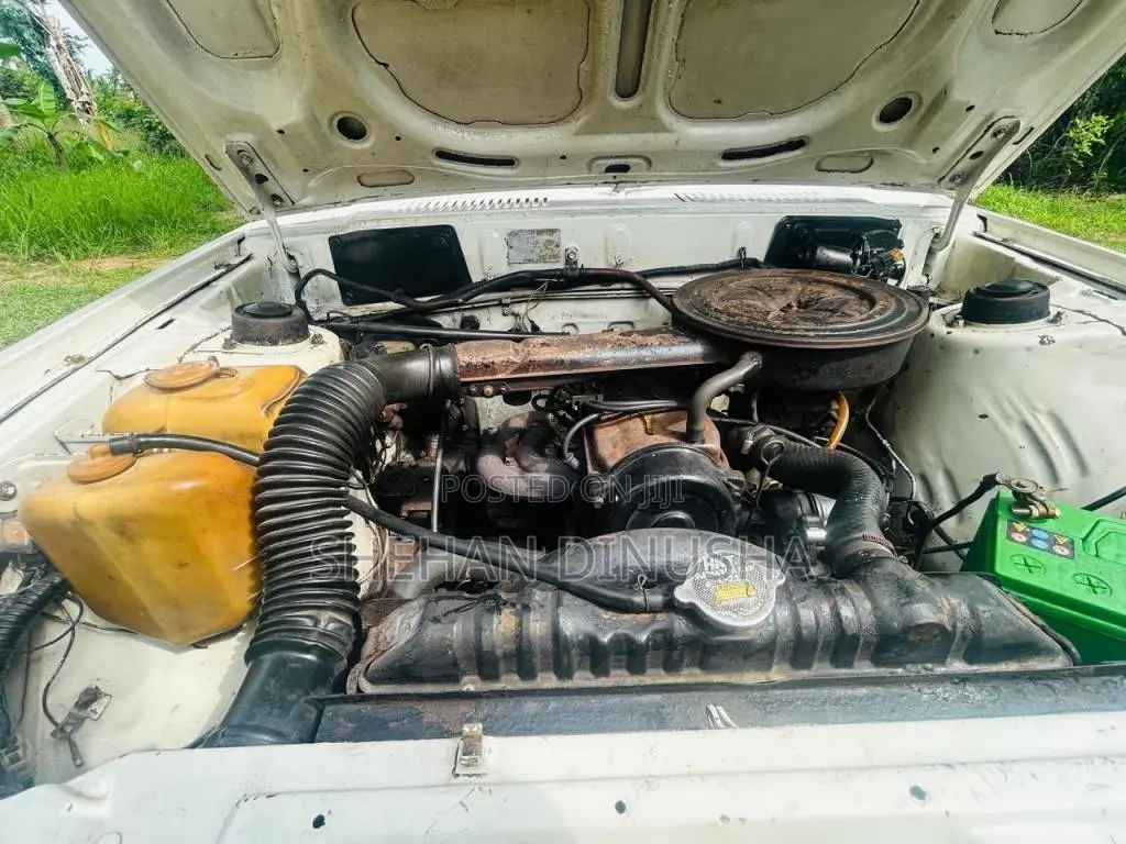 Mitsubishi Lancer 1985 Car (Used)