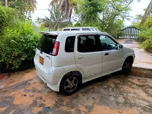Suzuki Swift 2004 Car (Used)