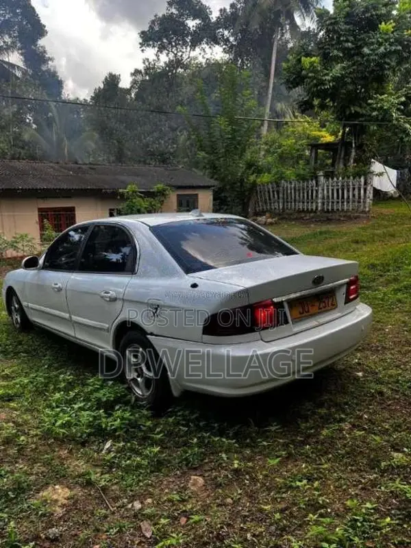 Kia Optima 2001 Car (Used)