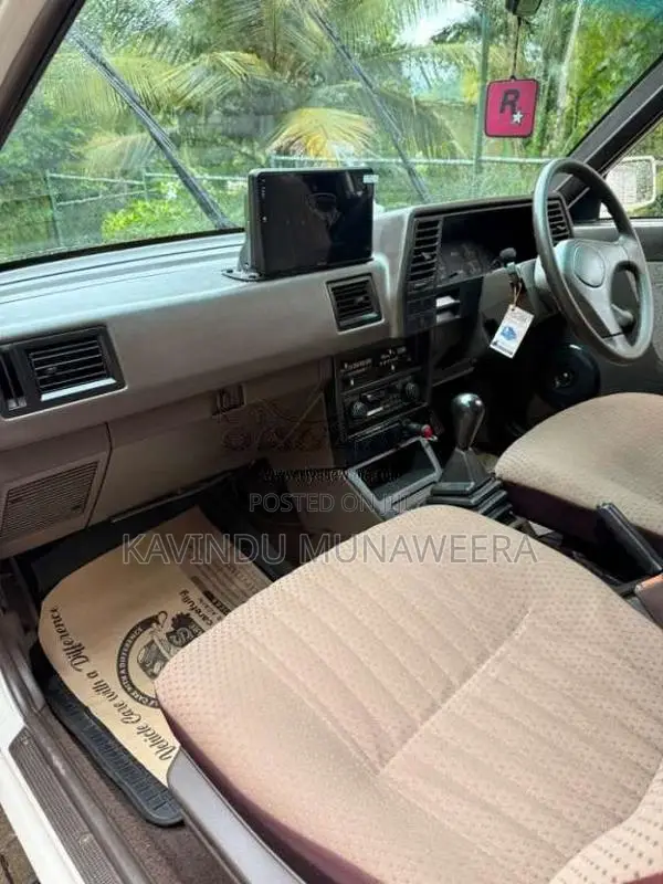Nissan B12 1989 Car (Used)