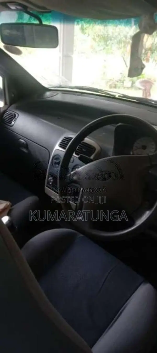Tata Indica V2 2005 Car (Used)