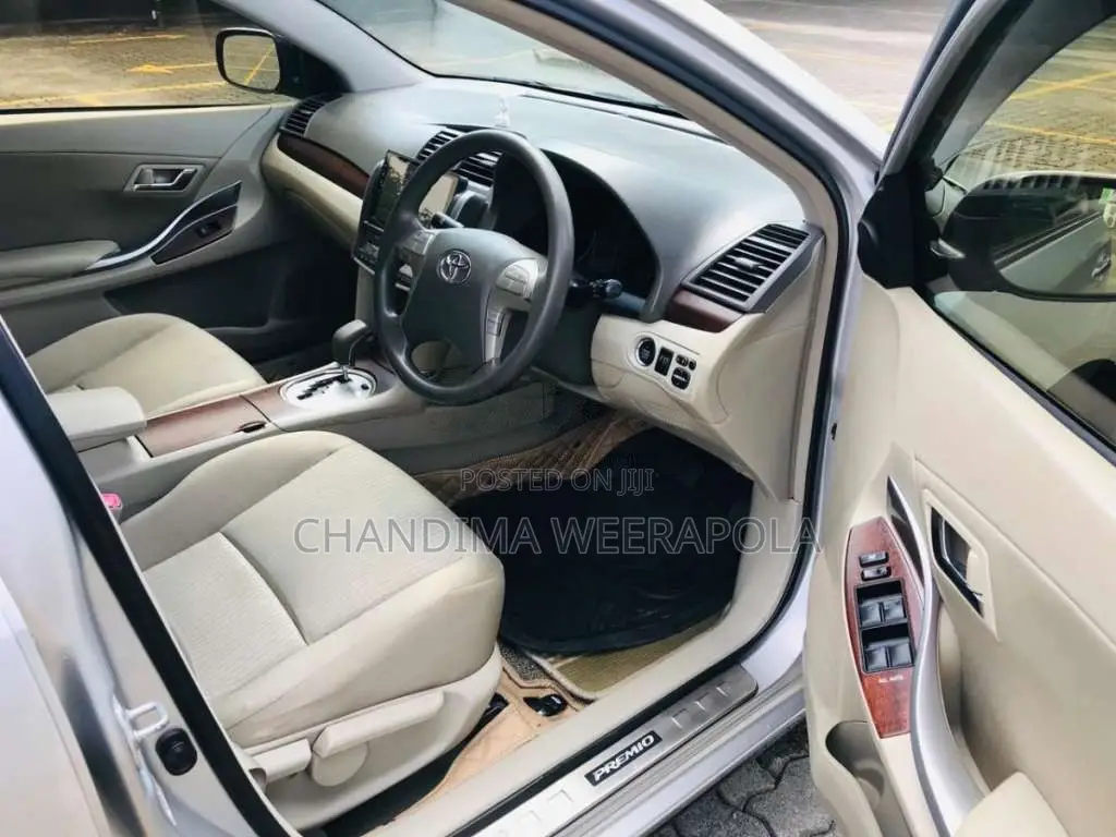 Toyota Premio 2011 Car (Used)