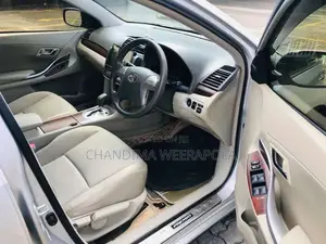 Toyota Premio 2011 Car (Used)